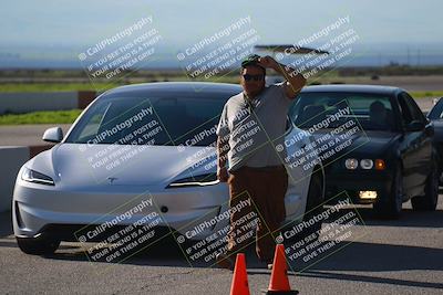 media/Jan-10-2026-Turn8 Trackdays (Sat) [[448b66da83]]/Around the Pits/
